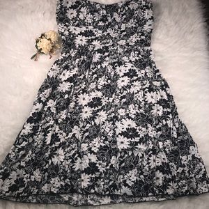 La Belle black & white Floral Strapless dress Med